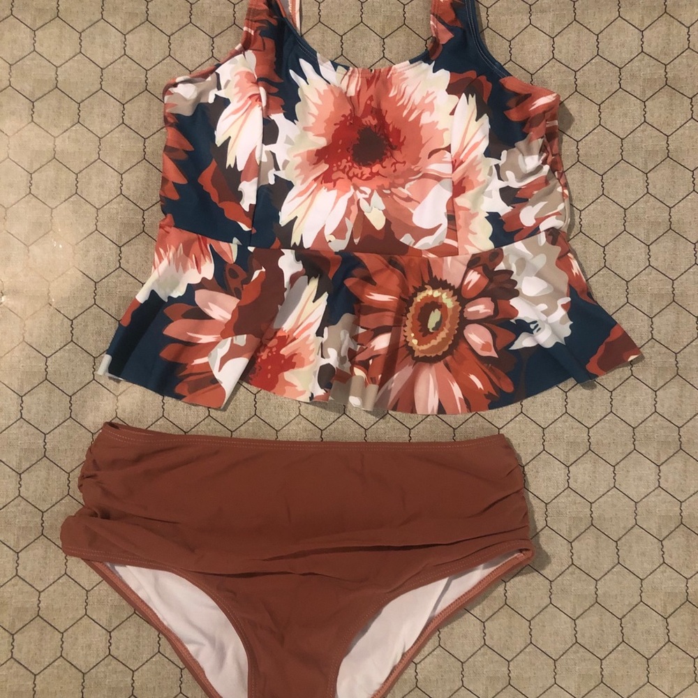 SHEIN floral two piece